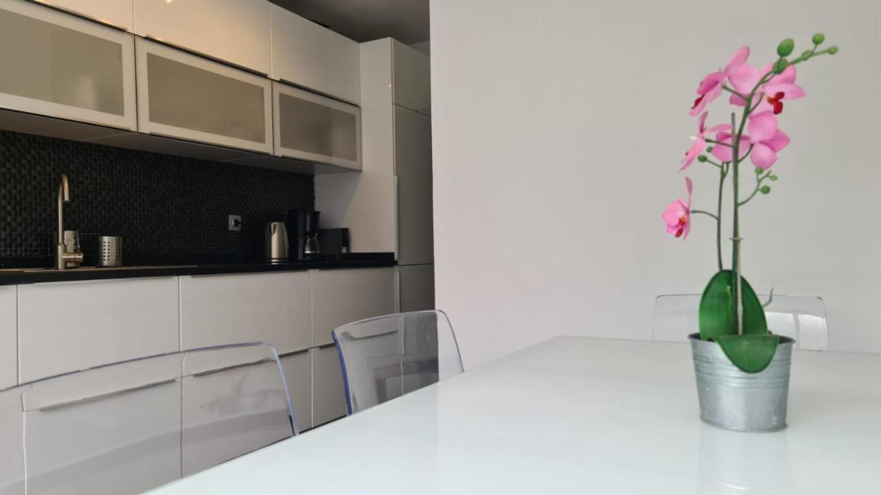 Jardines De Banus Apartments Μαρμπέλλα Εξωτερικό φωτογραφία